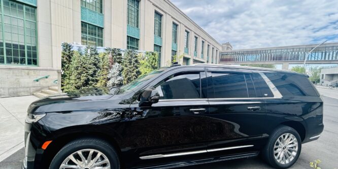 Upscale Black SUV Limo