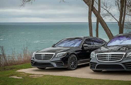 BM S CLASS CHAUFFEUR CAR PARKED IN OAKVILLE WATER FRONT